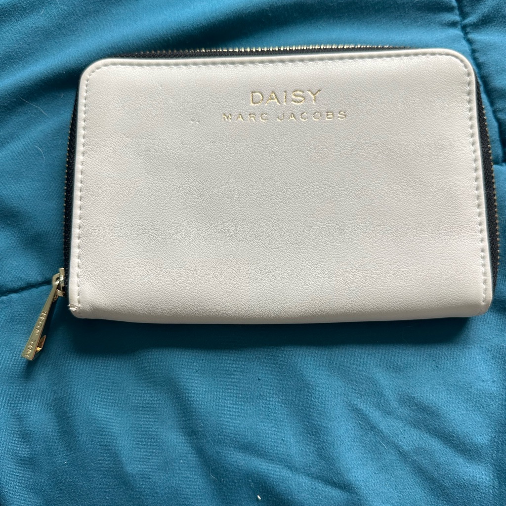 Daisy Marc Jacobs